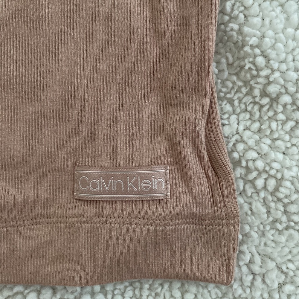 Calvin Klein Top - Picture 4 of 4